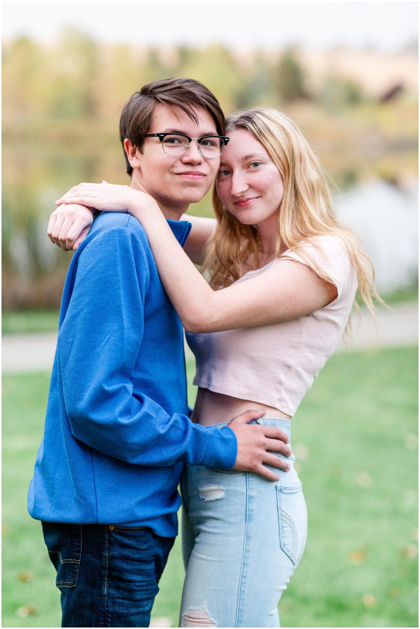 guys outdoor senior portraits