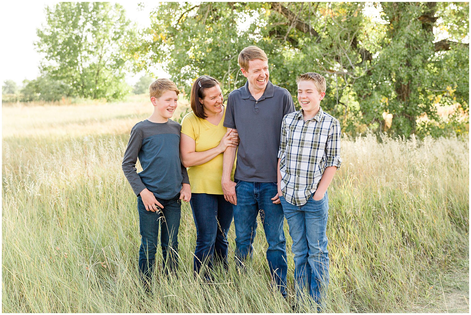 A fall family mini session in Erie