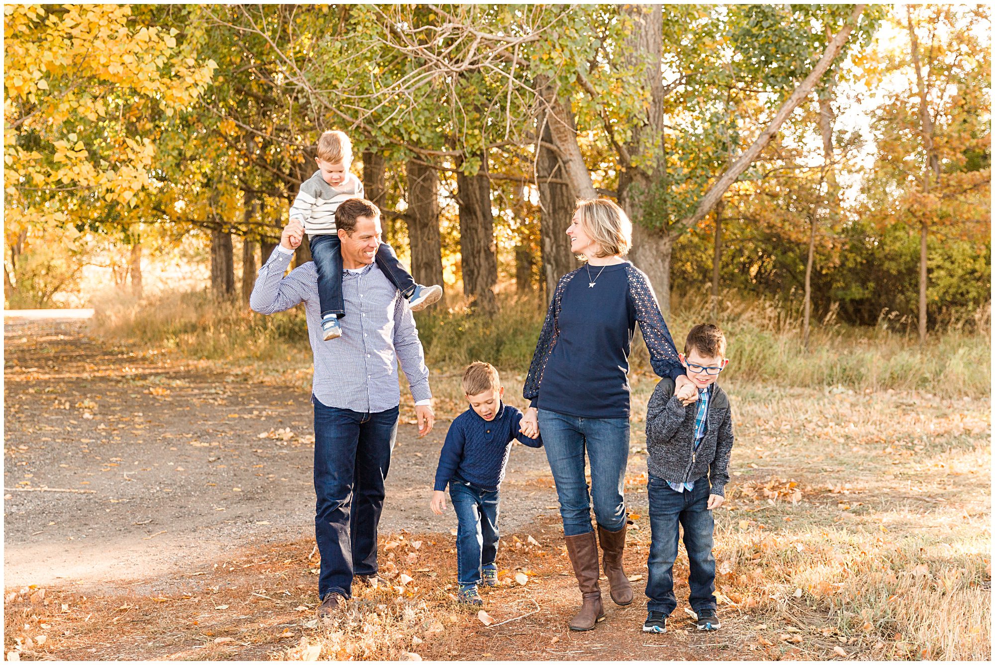 A fabulous fall family session in Erie